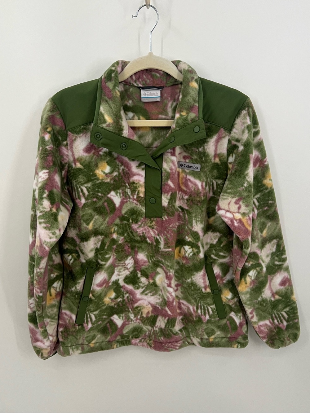 Columbia Helvetia Green/Purple Abstract Print half snap Fleece Pullover